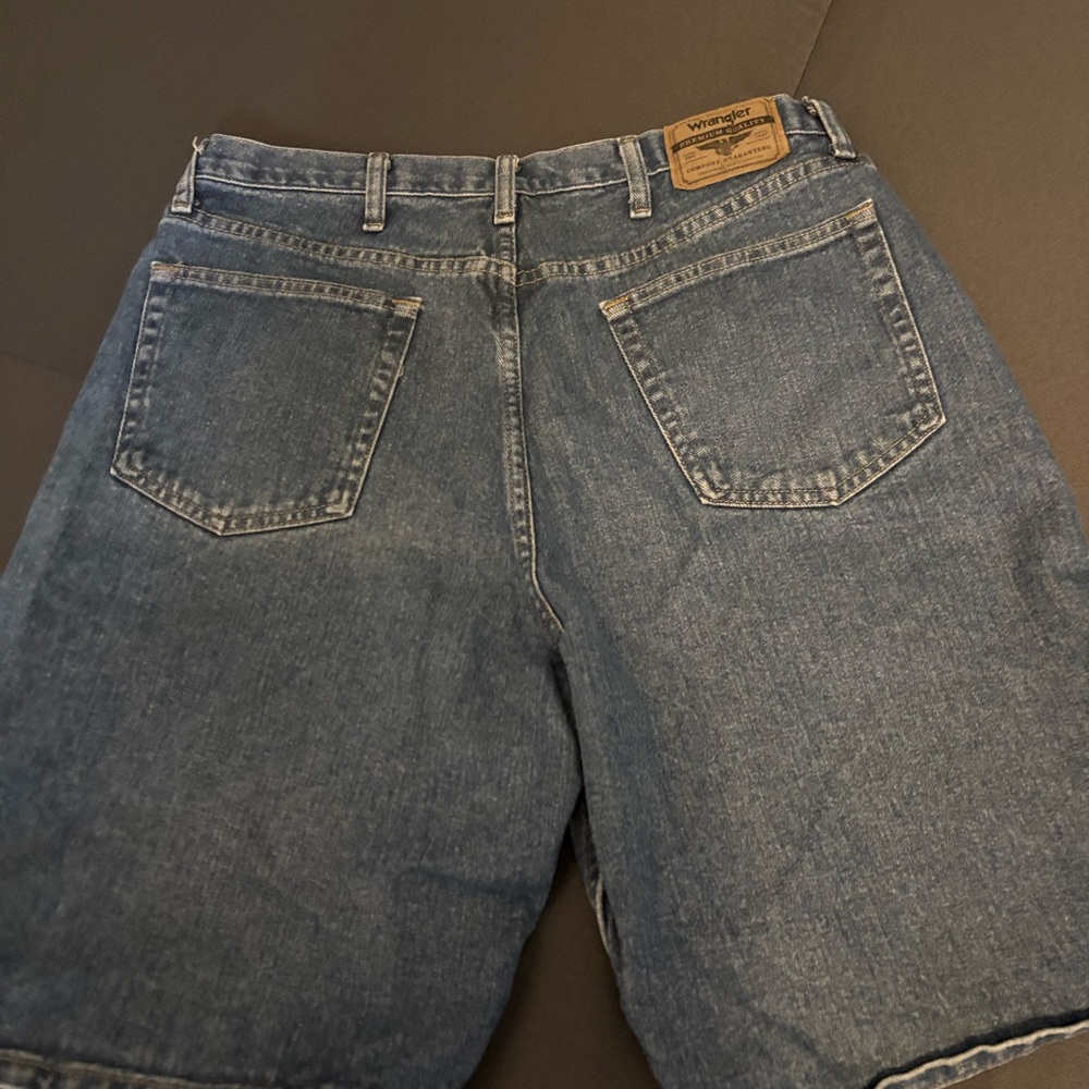 Wrangler Men's Denim Blue Jean Shorts